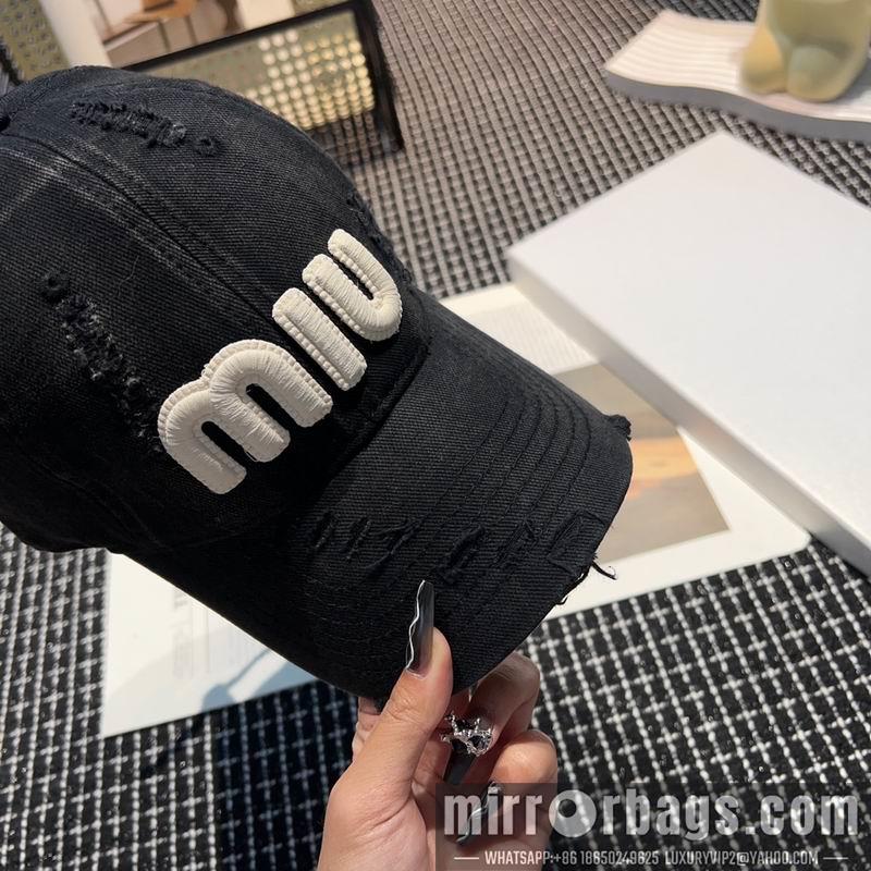 Miumiu Hat dx16