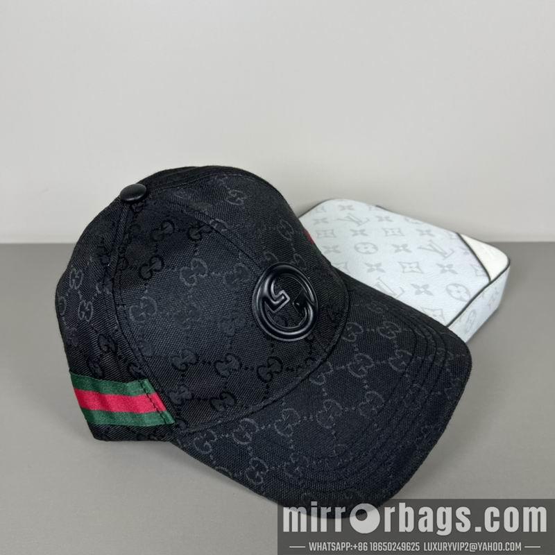 Gucci Hat dx31