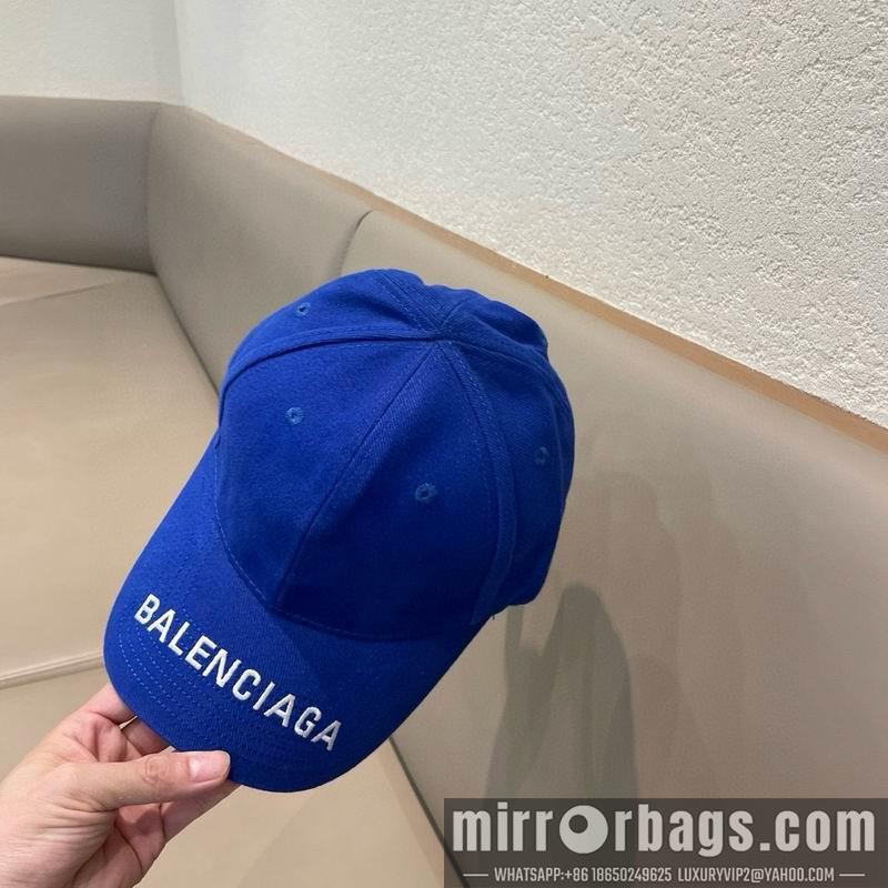 Balenciaga Hat 072302