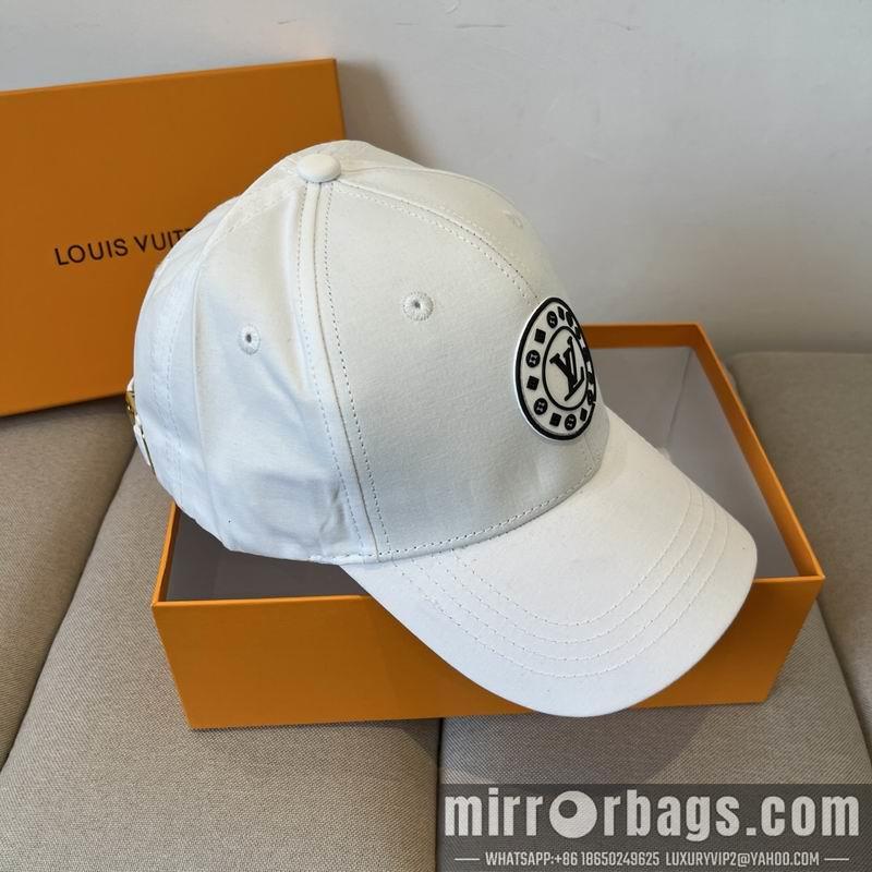 LV Hat dx66