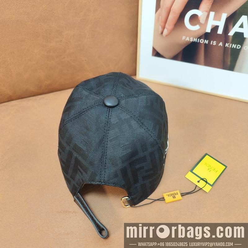 Fendi Hat dx54
