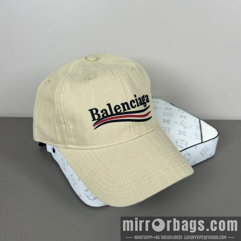 Balenciaga Hat dx38