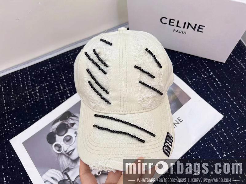 Miumiu Hat dx69