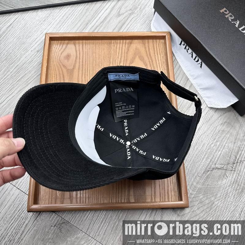 Prada Hat dx52