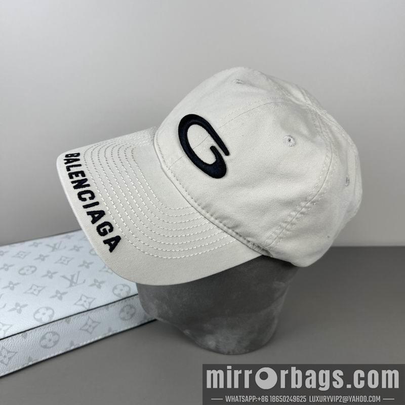 Balenciaga Hat dx76