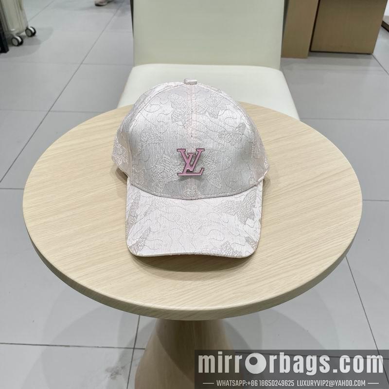 LV Hat 041402