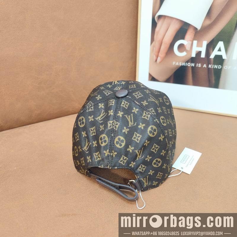 LV Hat dx79