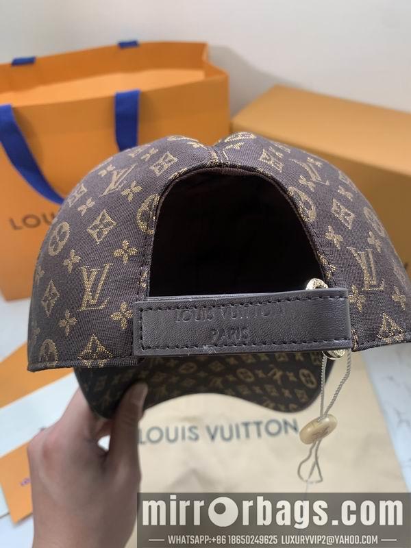 LV Hat dx43