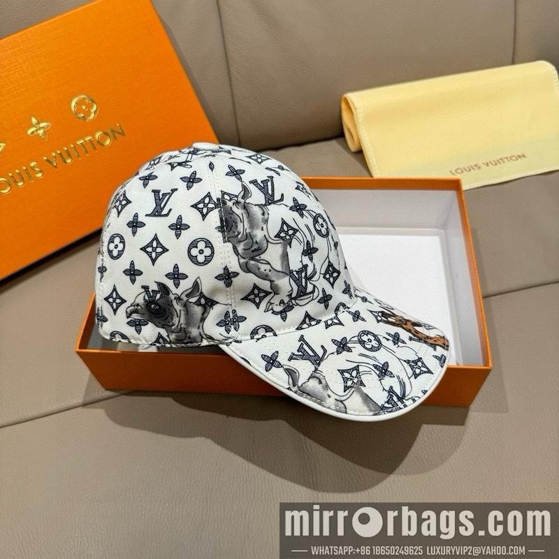 LV Hat dx118
