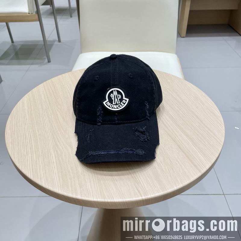 Moncler Hat 021004