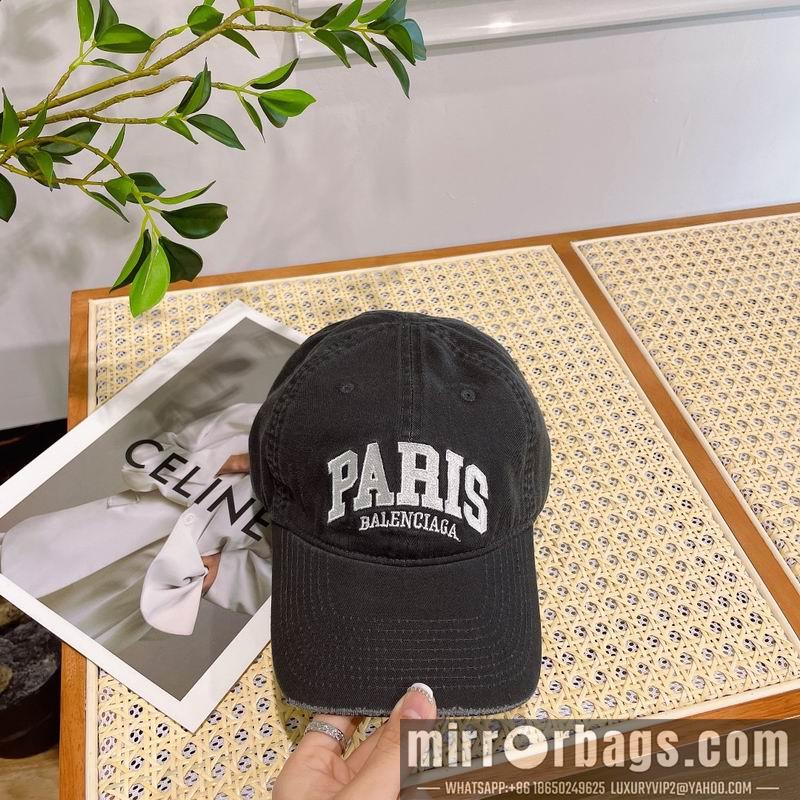Balenciaga Hat dx112