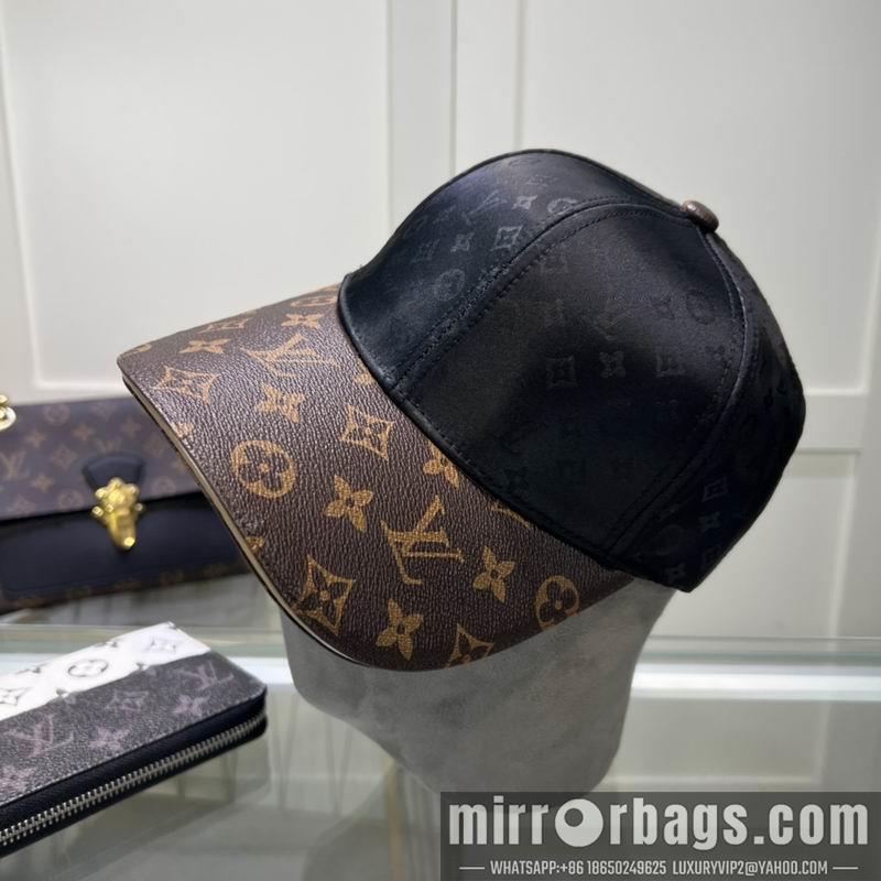 LV Hat dx13