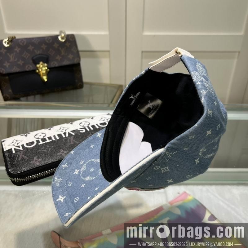 LV Hat dx16