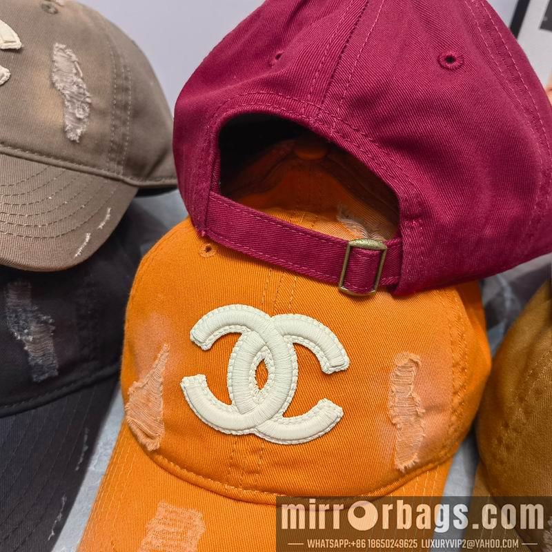 Chanel Hat dx25