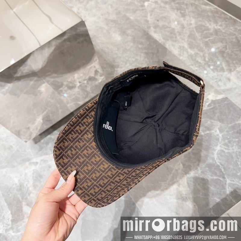 Fendi Hat 041702