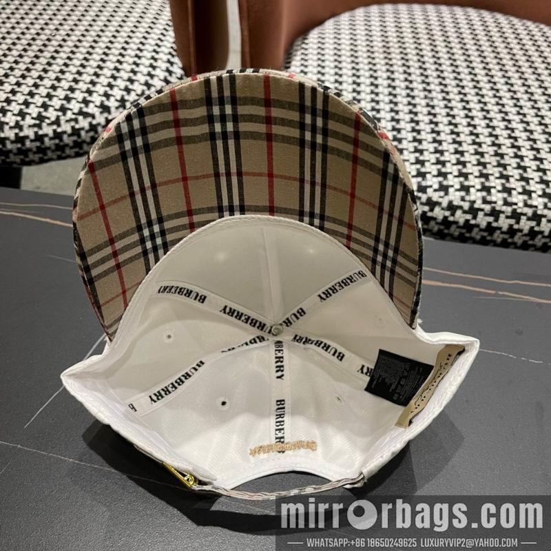 Burberry Hat 050701