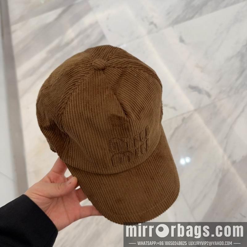Miumiu Hat dx37