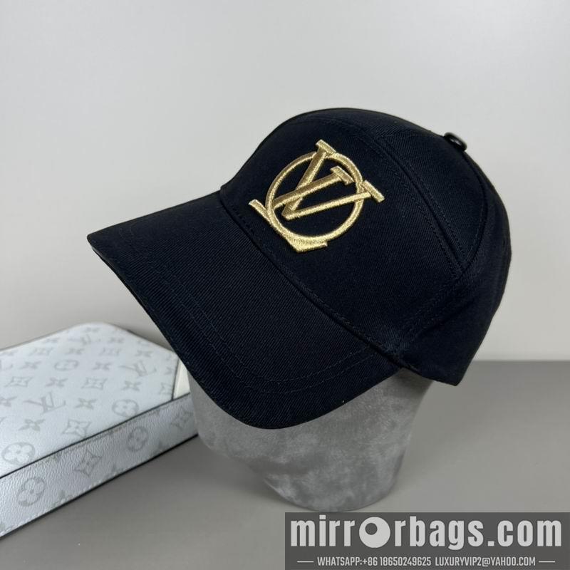 LV Hat dx44