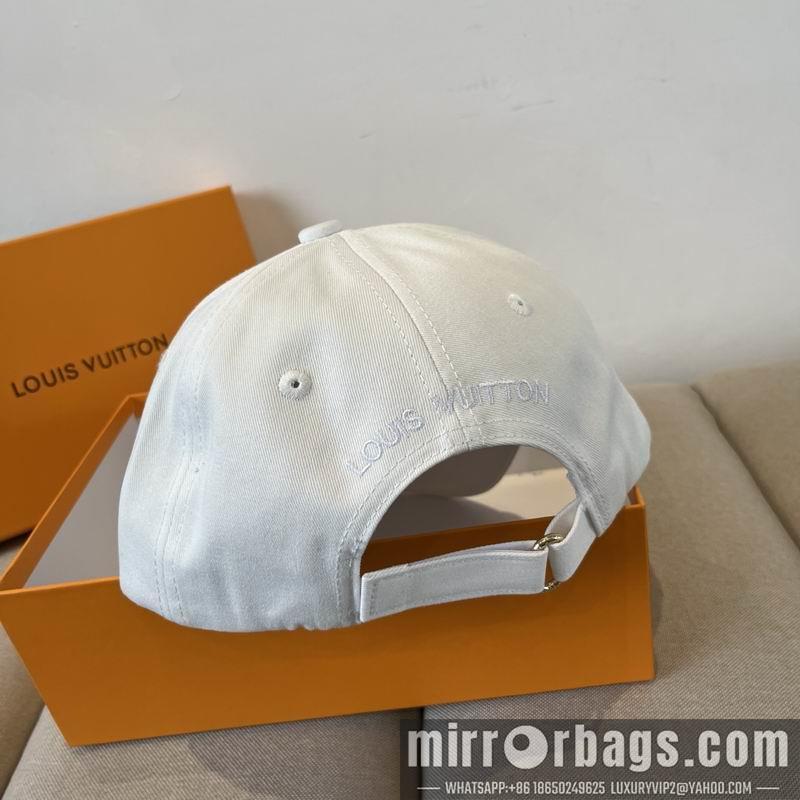 LV Hat dx59