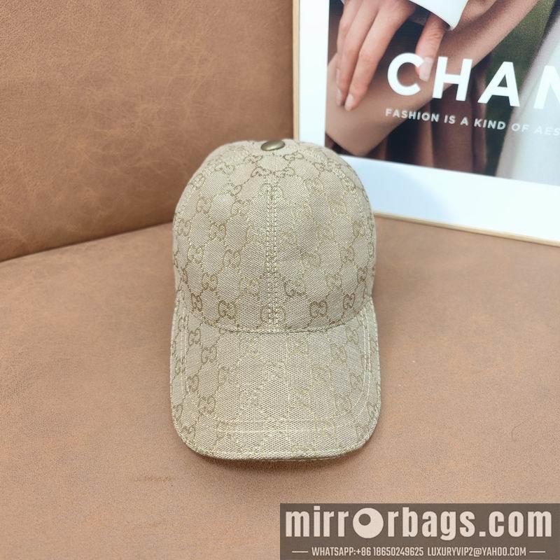 Gucci Hat dx111