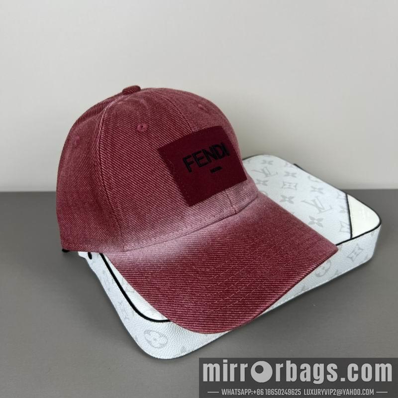 Fendi Hat dx67
