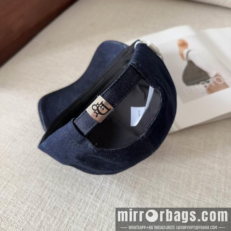 Dior Hat dx10