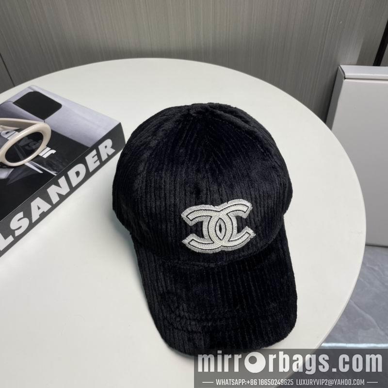 Chanel Hat 010401
