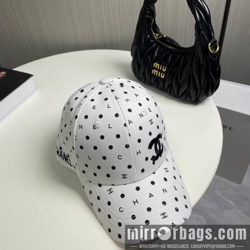 Chanel Hat dx37