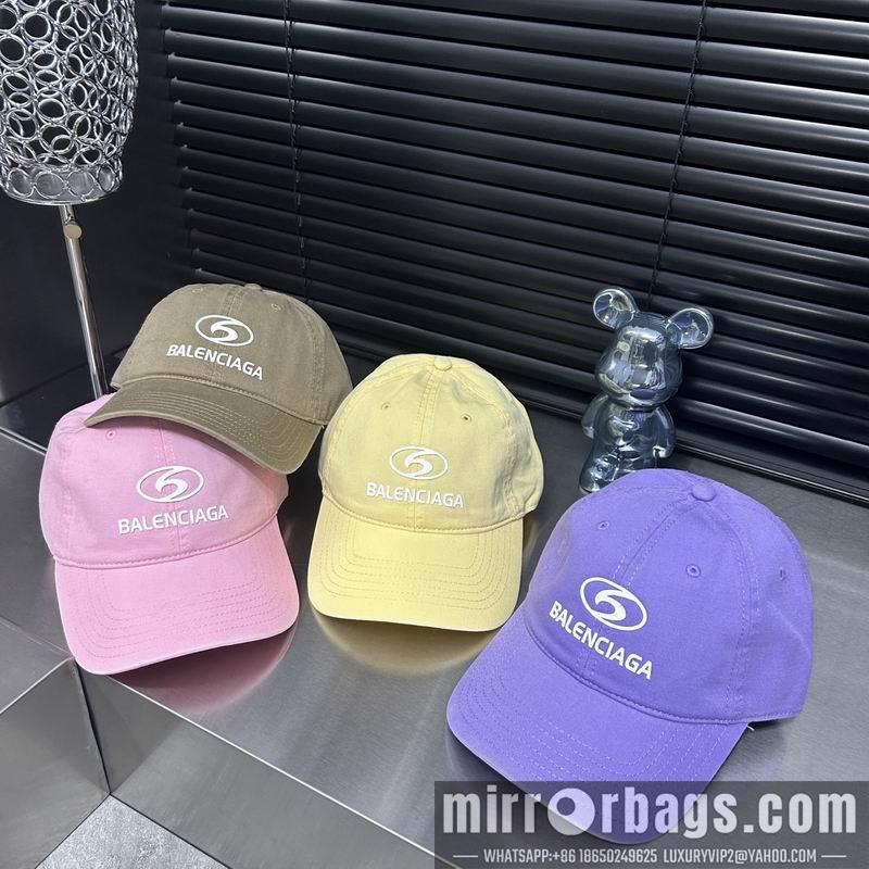 Balenciaga Hat dx20