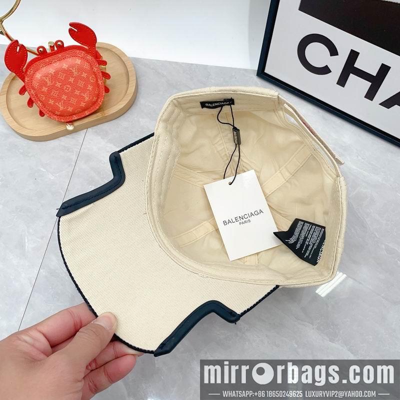 Balenciaga Hat dx125