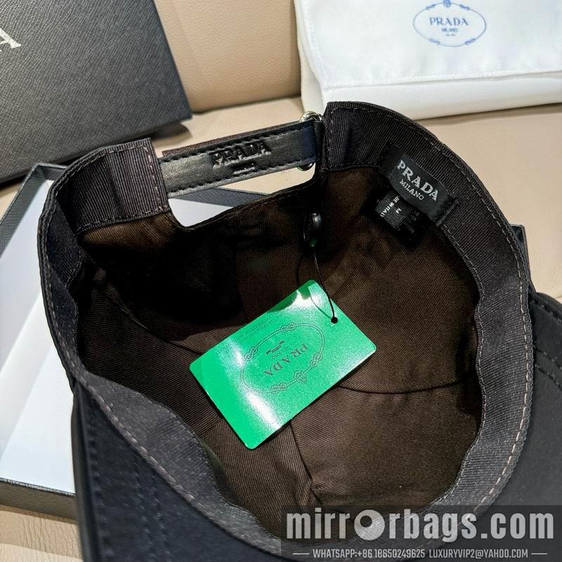 Prada Hat dx71