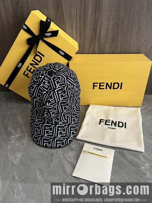 Fendi Hat dx60