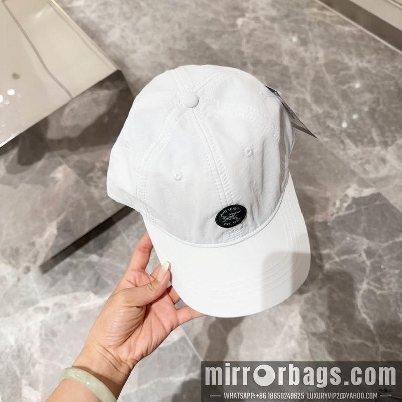 Arcteryx Hat dx10