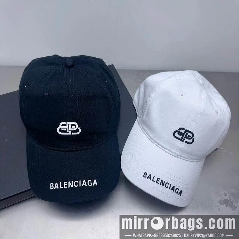 Balenciaga Hat dx100