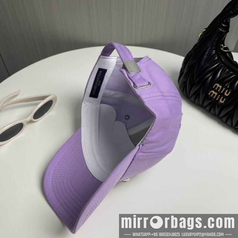 LV Hat 121402