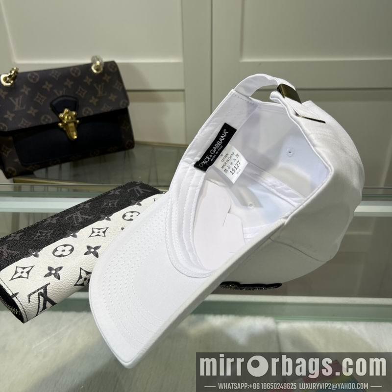 DG Hat 050701