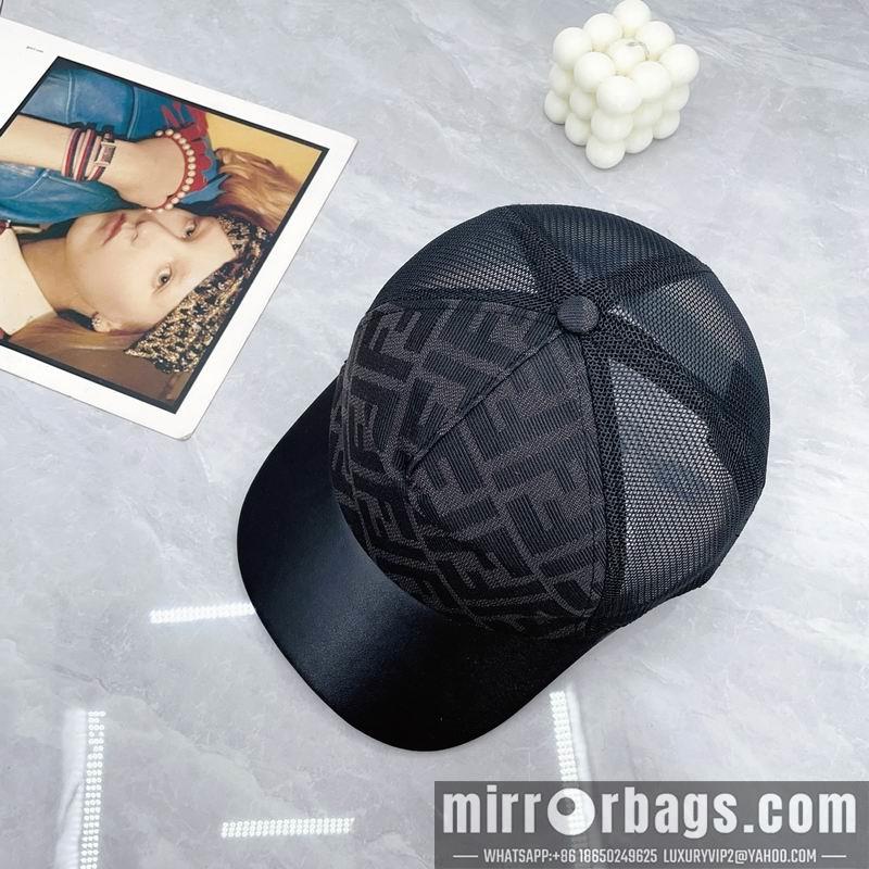 Fendi Hat dx76