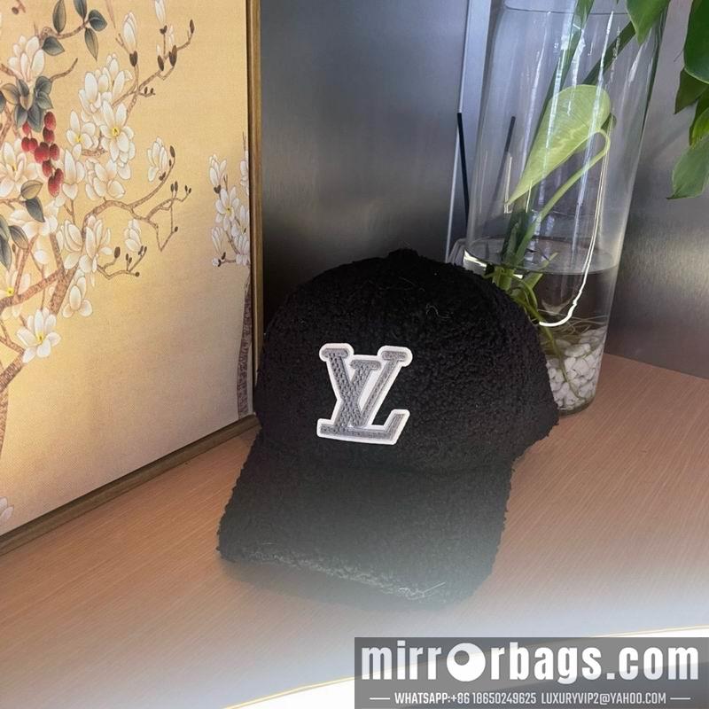 LV Hat 010601