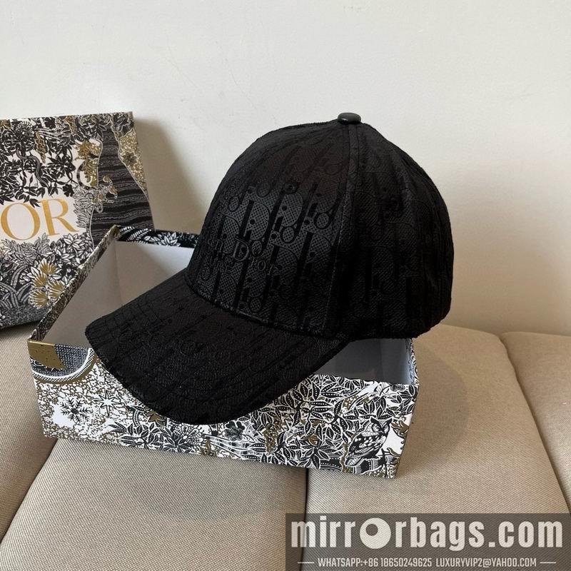 Dior Hat dx17