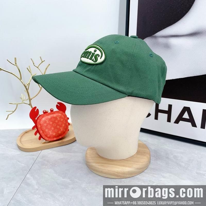 Emis Hat dx04