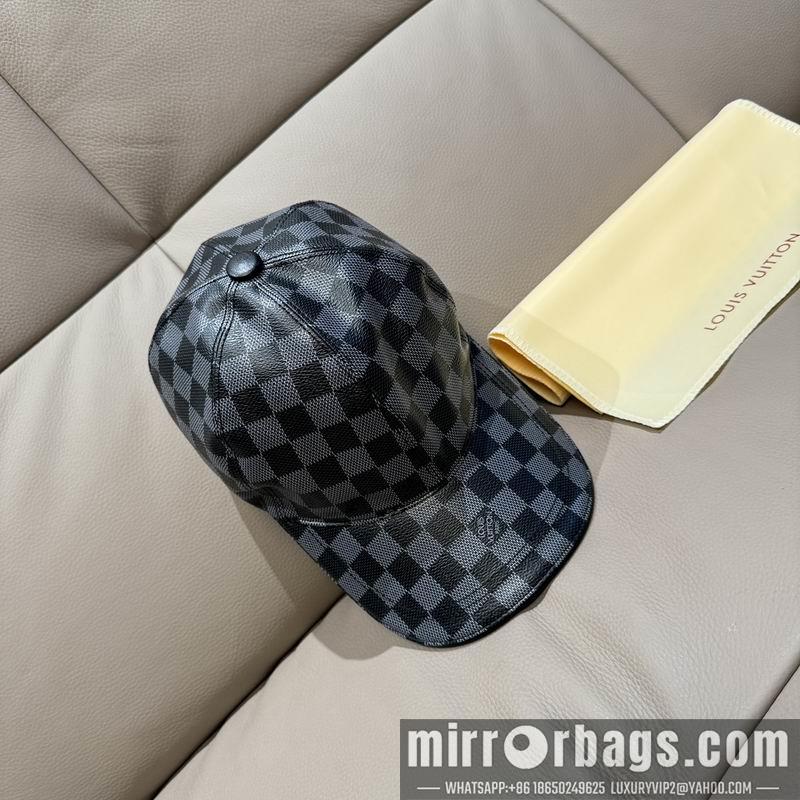 LV Hat 091403