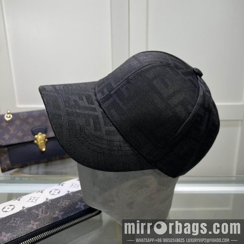 Fendi Hat dx63