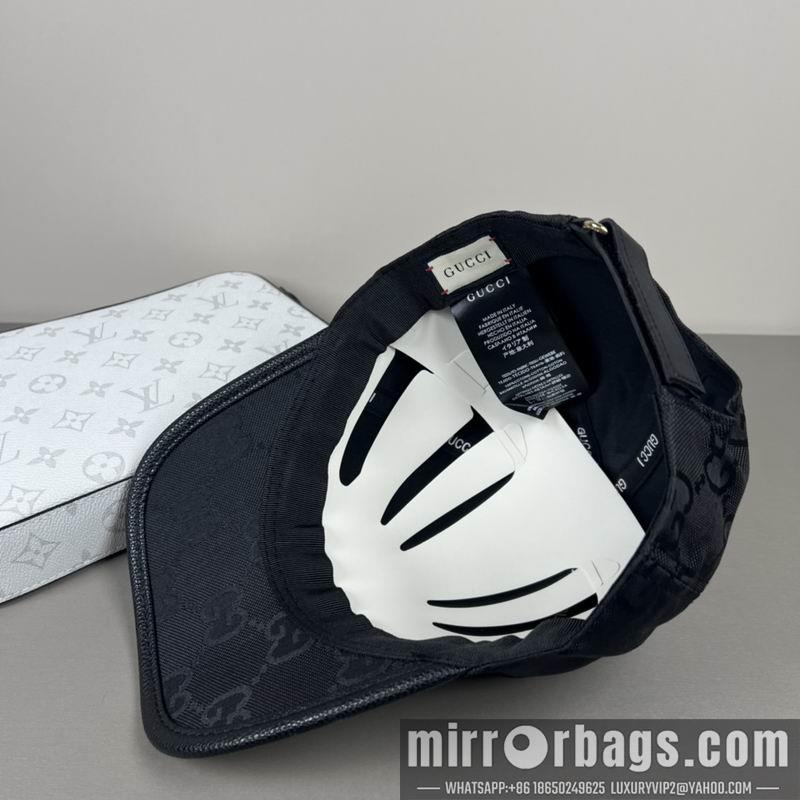 Gucci Hat dx43