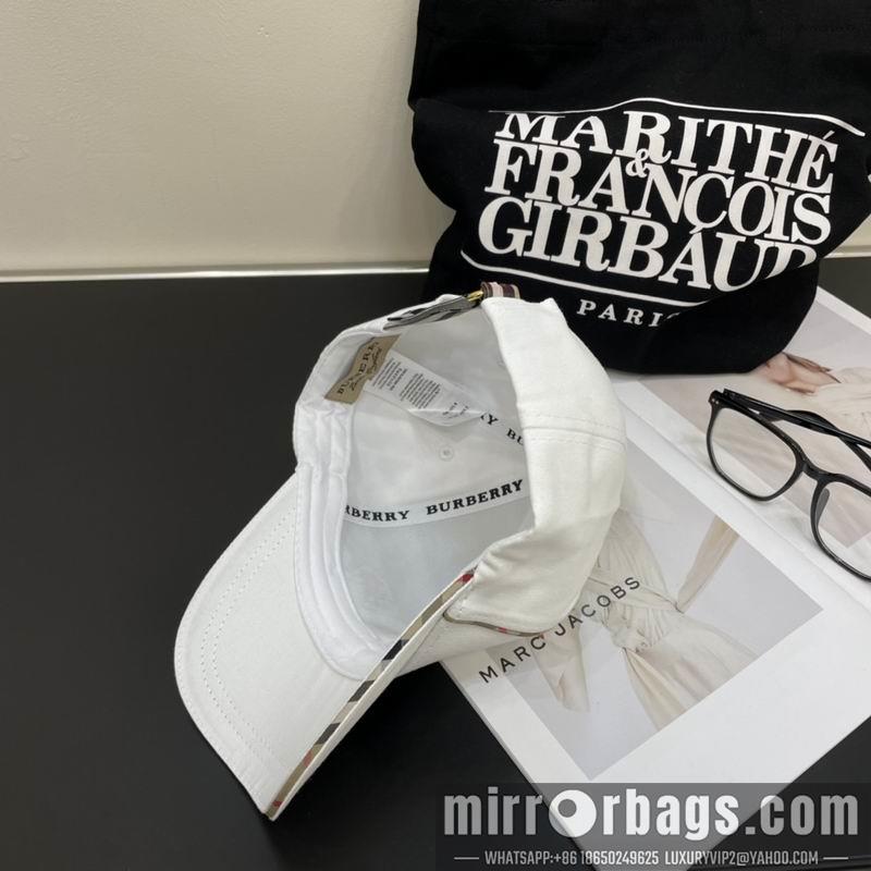 Burberry Hat 042701
