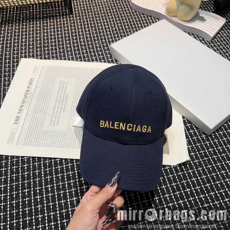 Balenciaga Hat dx12