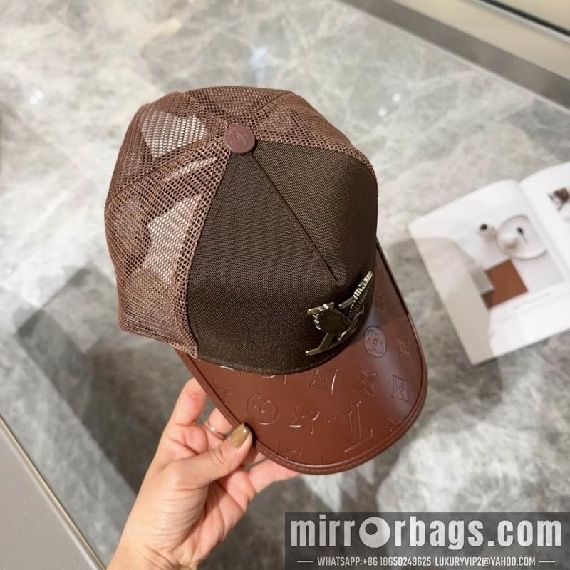 LV Hat 122123