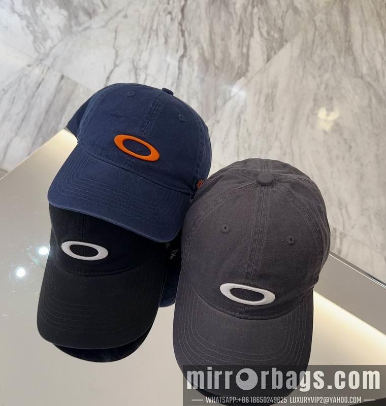 Balenciaga Hat dx51