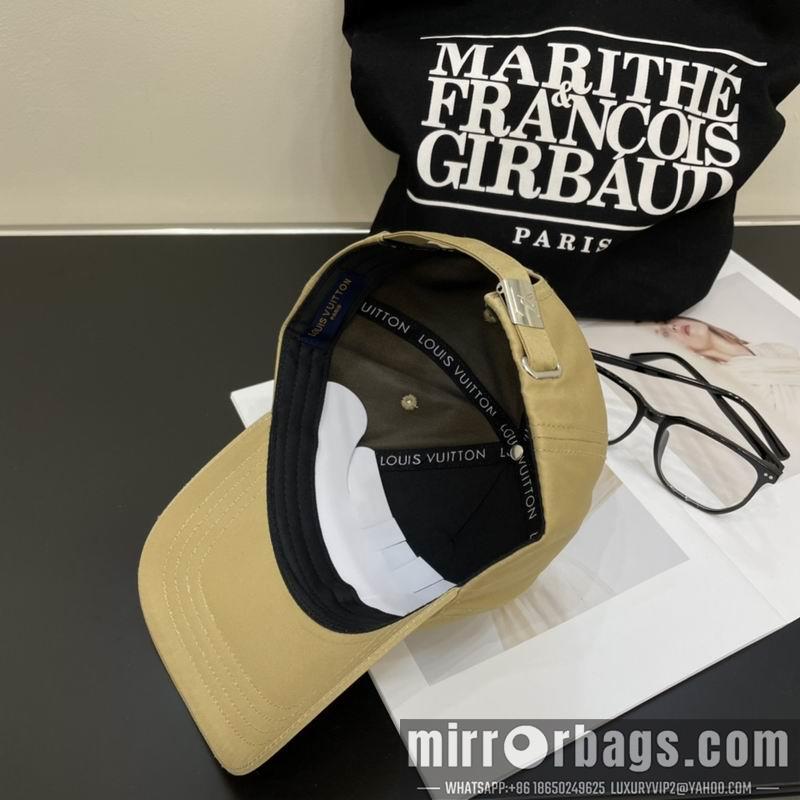LV Hat 042702