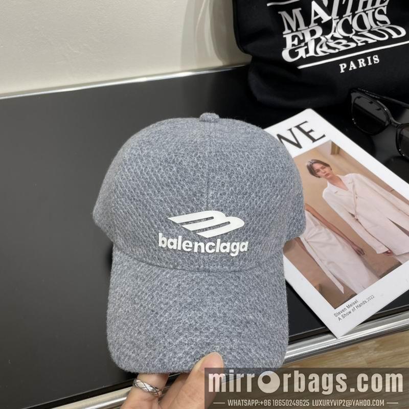 Balenciaga Hat 053101
