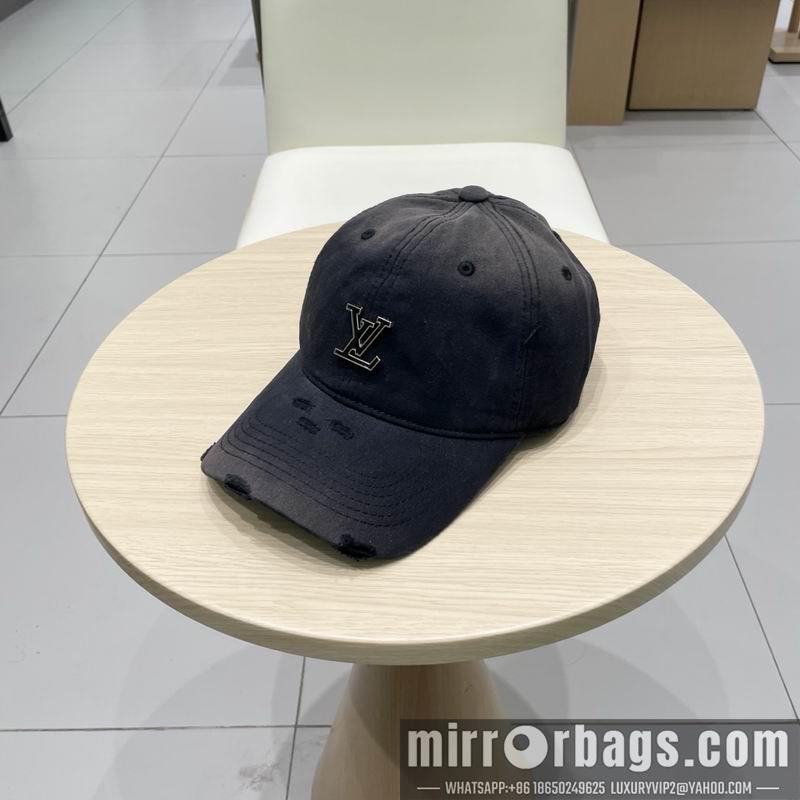LV Hat 041405